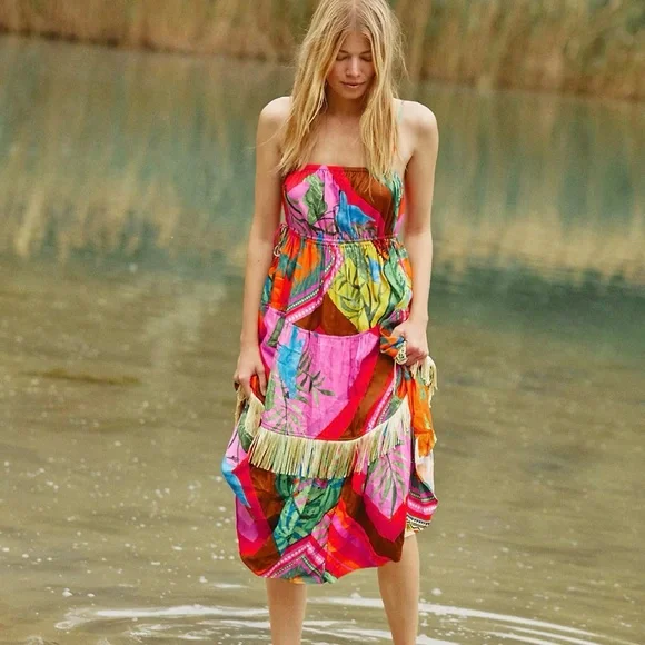 FARM RIO | Palila Fringed Midi Printed Dress - Picture 4 of 9